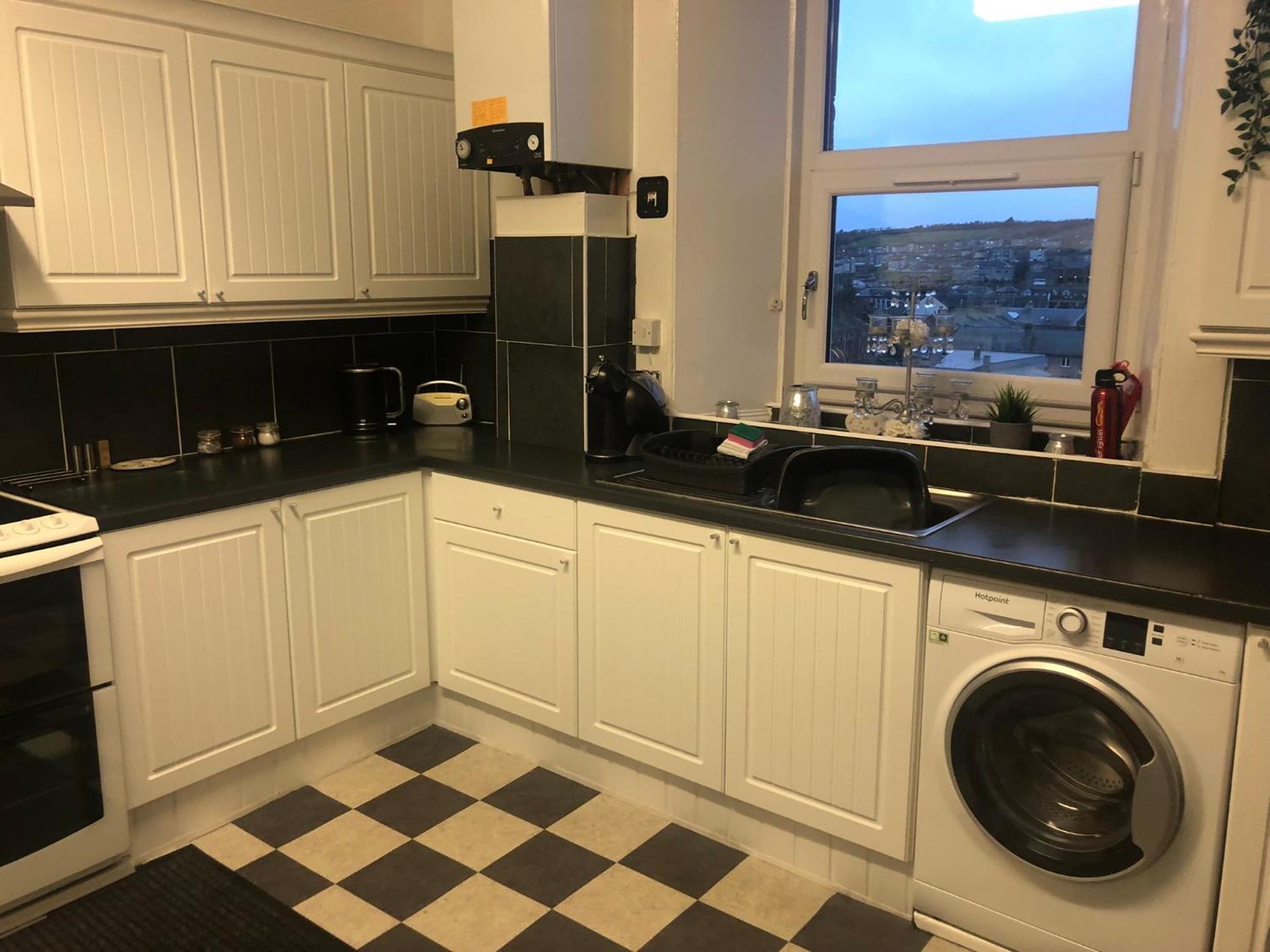 Captivating 2-Bed Apartment In Isle Of Bute Rothesay Exterior foto